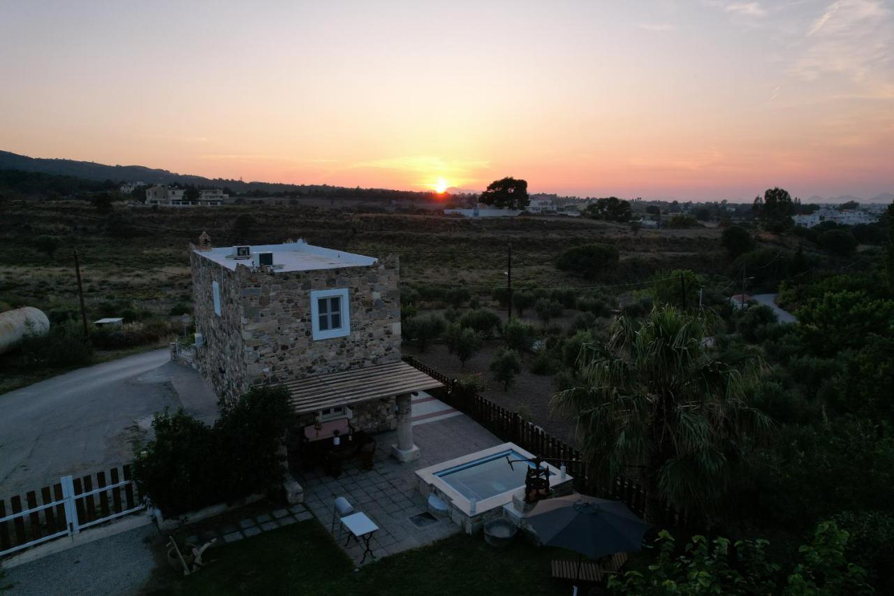 Traditional Kos Villa With Swimming Pool, Lawn Yard And Bbq Εξωτερικό φωτογραφία