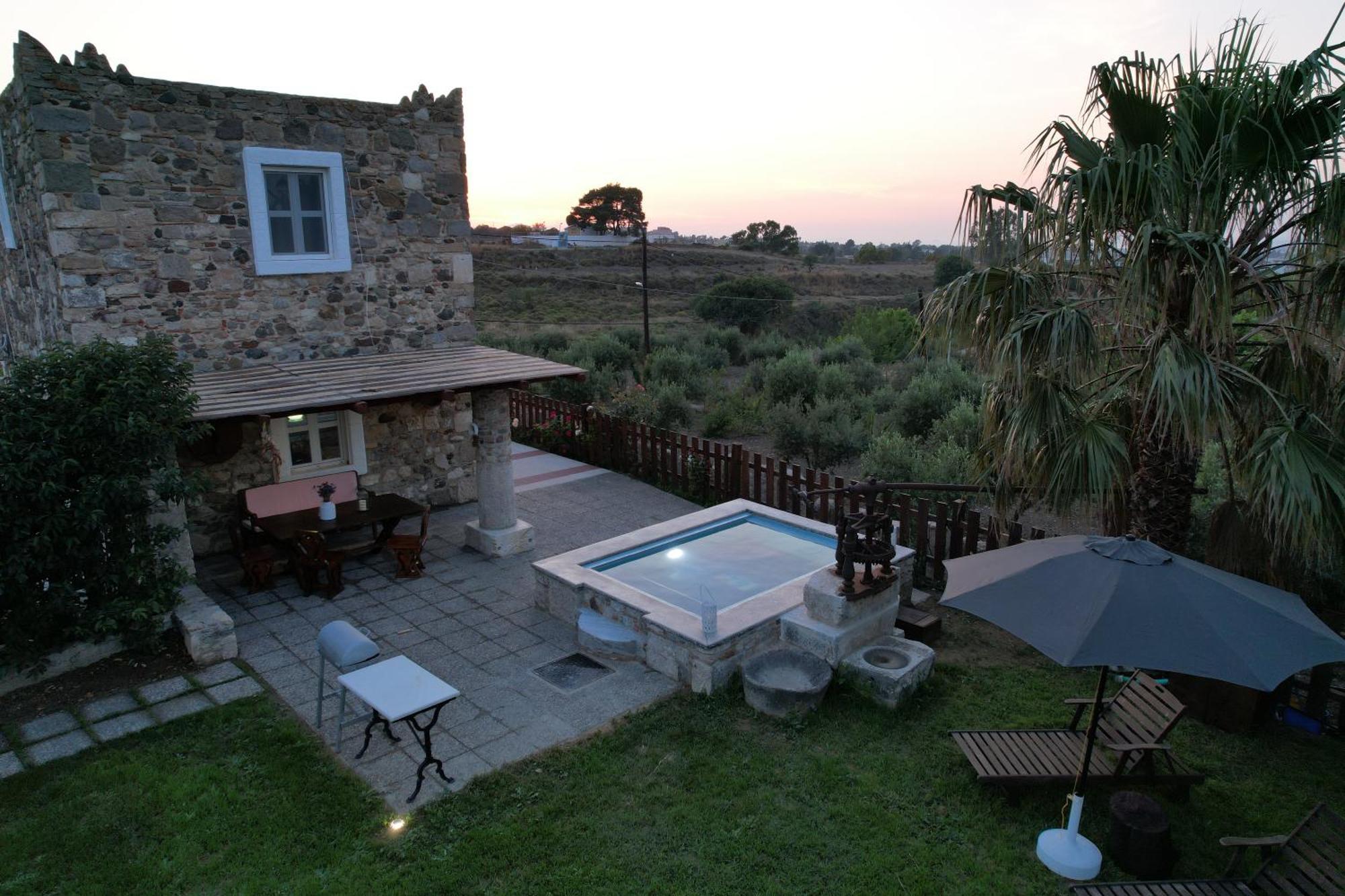 Traditional Kos Villa With Swimming Pool, Lawn Yard And Bbq Εξωτερικό φωτογραφία